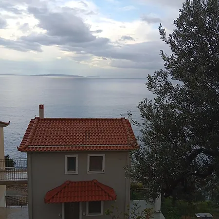 Tigani House Villa